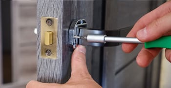 professional lock installation